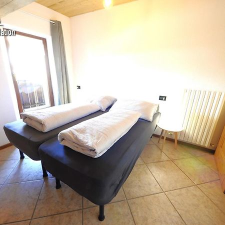 Appartamento Reja By Livigno Accomodation Bagian luar foto